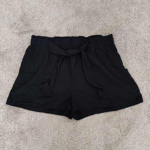 Primark Paper Bag Shorts - Picture 1 of 3